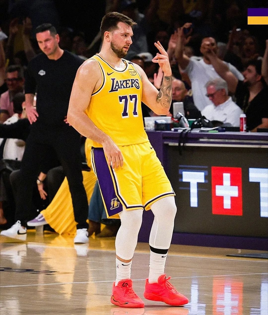 开云网页版登录入口-德甲今夜再迎强敌,洛杉矶湖人门线救险,主帅态度——管理层满意,阵容厚度经受考验的简单介绍-开云网页版登录入口